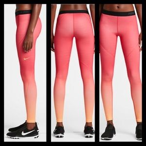 Nike Pro Hyperwarm Peach Ombré Tights
